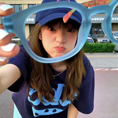 渺小而坚韧